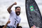 Foto ilustrativa de la nota titulada: Fátima Bezerra anuncia estátua para Ítalo Ferreira, ouro no surf nas Olimpíadas