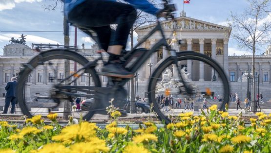 Este país desacelera a ação climática enquanto sua capital intensifica