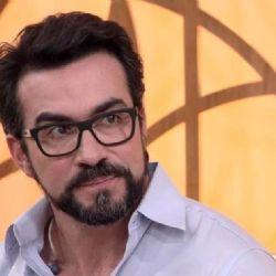 Padre Fábio de Melo reage após gerente demitido desmentir sua versão