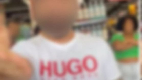 VÍDEO: "Sapatão filha da p*": Casal lésbico é vítima de homofobia em supermercado