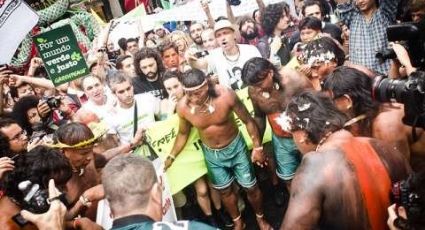 Marcha dos Povos reúne 80 mil no centro do Rio de Janeiro