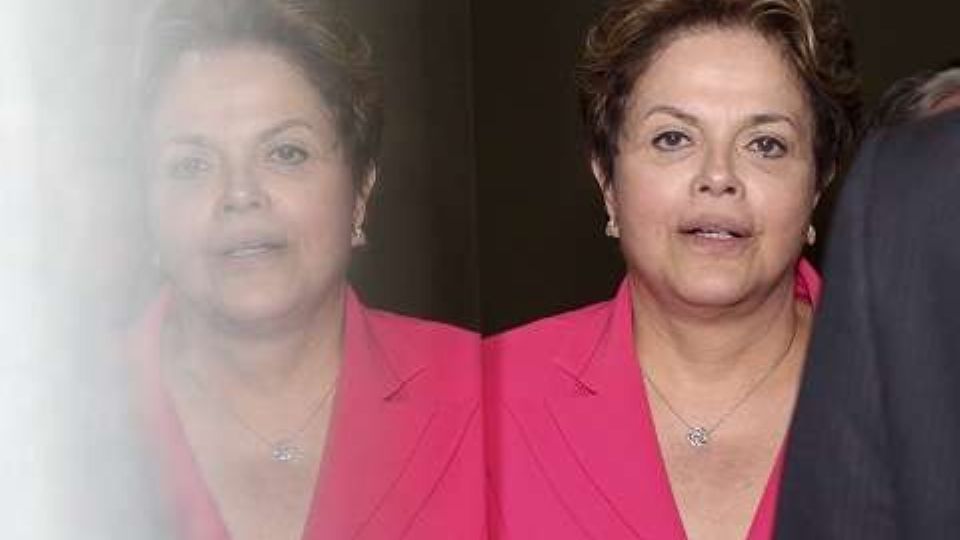 O argumento apresentado por Dilma e por todos aqueles que tentam, desesperadamente, escapar da acusação de “privatista” é bastante frágil (Fabio Rodrigues Pozzebom/ABr)