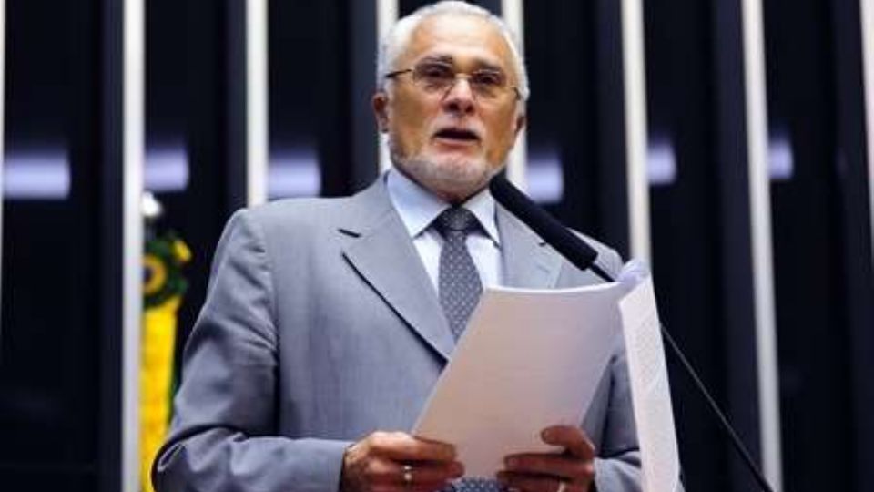 Genoino: inicio uma nova batalha dentre tantas outras que já enfrentei (Foto: Gustavo Lima/Câmara dos Deputados)