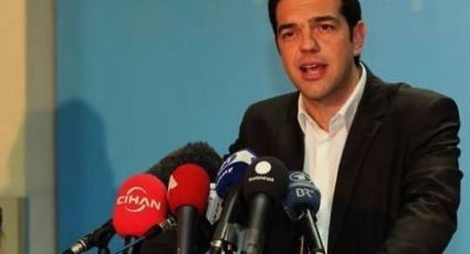 Alexis Tsipras: "Merkel tem de perceber que a zona euro não tem senhorios e inquilinos"