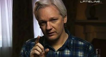 Julian Assange: Edward Snowden é um herói