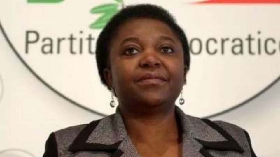 Cecile Keyenge, primeira ministra negra do país, ocupa a pasta de ministra da Integração