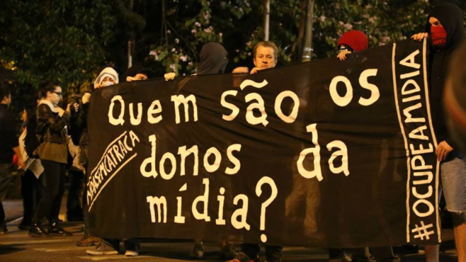 Oligopólios privados constroem a imagem daqueles que pelejam para que mais vozes tenham acesso ao debate público como se fossem os inimigos da liberdade que querem o “controle” da mídia (Foto Felipe Cabral)