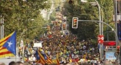 Catalunha: corrente humana de norte a sul pela independência