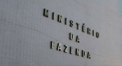 Fazenda: Dilma entre Meirelles e Barbosa; Tombini gera especulações