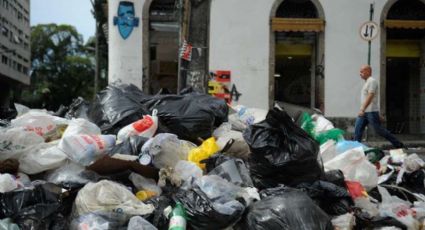 Sem apoio do sindicato, garis do Rio continuam em greve