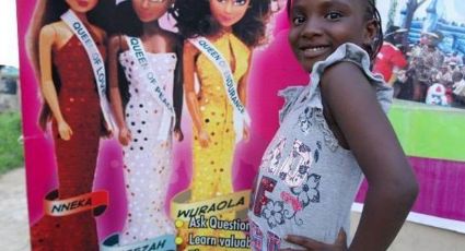 Nigeriano supera venda de Barbie com criação de bonecas negras