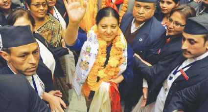 Nepal elege líder feminista e comunista como primeira mulher presidente do país