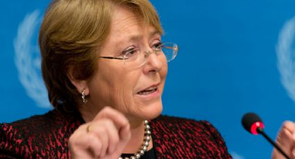 No Chile, Bachelet promete fim da terceirização no setor público 