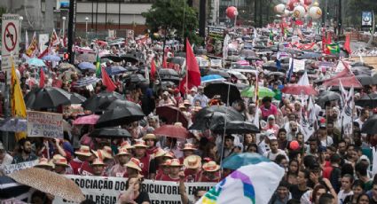 Em maior ato do ano, São Paulo dá seu recado contra o impeachment