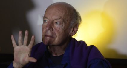 Eduardo Galeano explica como age a Standard&Poor's, agência que rebaixou nota do Brasil