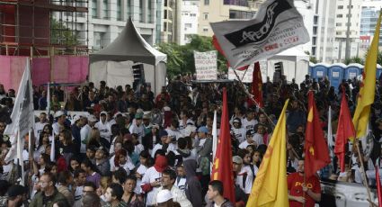 Greve dos professores de SP é considerada a maior do estado