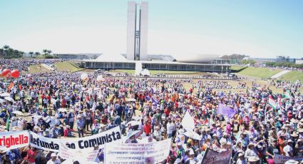 Marcha das Margaridas reúne 100 mil mulheres em apoio a Dilma