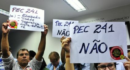 Professores da USP divulgam manifesto contra a PEC 241