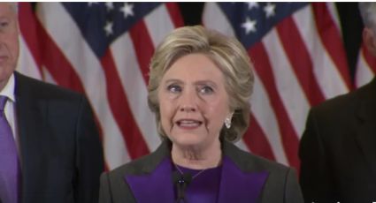 Hillary parabeniza Trump e dedica sua campanha para as "mulheres americanas"