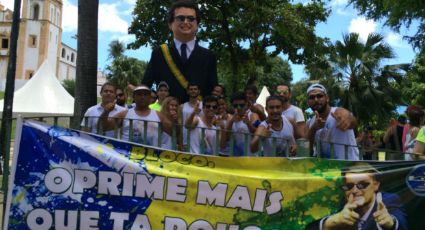 Bloco de carnaval ‘Oprime mais que tá pouco’ homenageia Bolsonaro