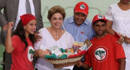 Dilma: "Não vai ter golpe. Vai ter reforma agrária"