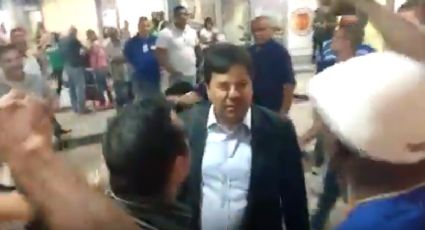 Mendonça Filho (DEM-PE) é hostilizado em aeroporto por ter votado pelo impeachment