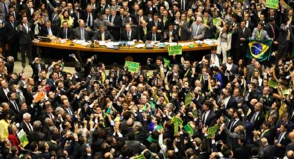 Com ideia de Cunha e em dias atípicos, sessões do impeachment custaram R$ 3,5 milhões