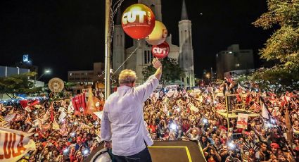 Prefeitos aliados de Temer e Aécio prestigiam caravana de Lula em Minas Gerais