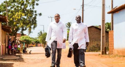 ONG francesa propõe entregar Prêmio Nobel da Paz a médicos cubanos por combate ao coronavírus