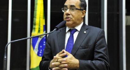 Preso no regime semiaberto, deputado do PMDB-RJ recebe R$ 4,2 mil de auxílio-moradia