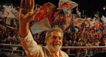 Juiz quer impedir universidade de conceder "Honóris Causa" a Lula