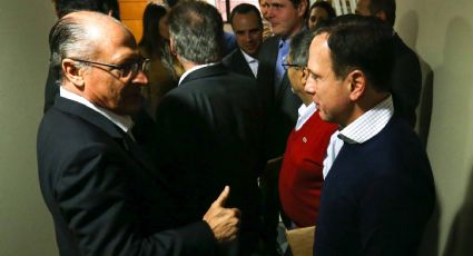 Alckmin acha que Doria já apanhou demais e pede calma para não ser chamuscado