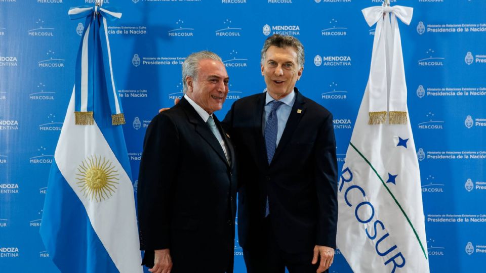 21/07/2017- Mendoza - Argentina- Presidente da República, Michel Temer, se despede do Presidente da República Argentina, Mauricio Macri após a L Cúpula do Mercosul.
Foto: Alan Santos/PR