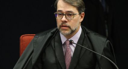 Toffoli derruba decisão de Lewandowski que autorizava entrevistas de Lula