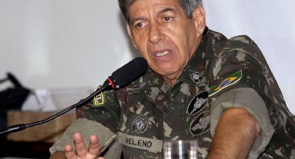 General Heleno reclama que Fantástico disse que militar preso com cocaína era do GSI e toma invertidas: "Era do bonde do Tigrão"