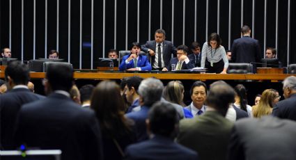 Câmara aprova texto principal da PEC que acaba com coligações