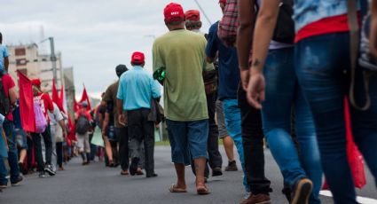 Porto Alegre amanhece em marcha por Lula e pela democracia