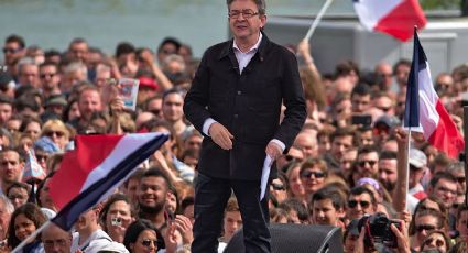 Líder da esquerda na França, Mélenchon assina manifesto pró-Lula