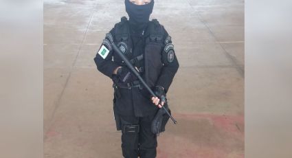 Menino vestido com uniforme do Bope é levado para a delegacia no Distrito Federal