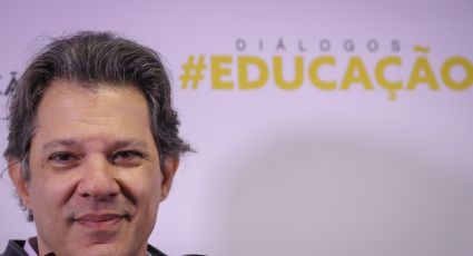 Haddad: "O critério do professor é o diálogo. É conviver com a diferença. Bolsonaro vê a diferença como inimigo"