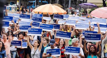 Ato no Rio distribui mil placas com nome de Marielle em uma hora