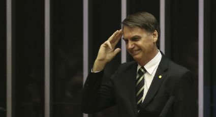 Com agenda intensa entre militares, Bolsonaro diz que não haverá contingenciamento para Forças Armadas