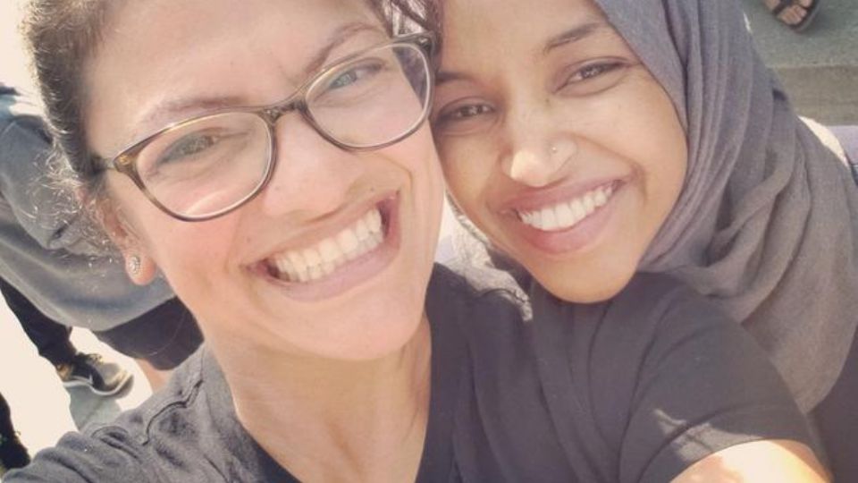 As democratas Ilhan Omar e Rashida Tlaib (Reprodução/Facebook)