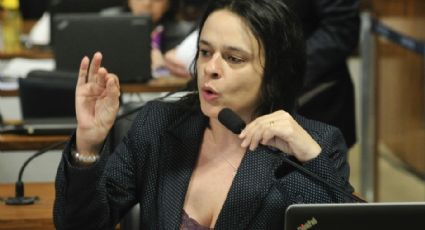 Janaína Paschoal manda recado a Bolsonaro: “Se andar bem, sou aliada. Se andar mal, sou inimiga”