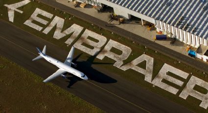 Bolsonaro dá aval para a venda da Embraer à norte-americana Boeing