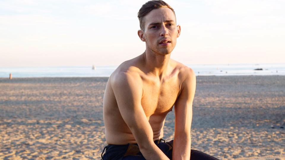 O atleta Adam Rippon. Foto: Facebook do Atleta