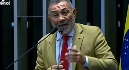 Senador que votou pelo impeachment pede desculpas à Dilma: "Maior equívoco da minha vida"