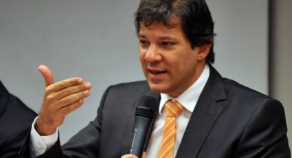 Grupo de intelectuais lança Haddad à sucessão presidencial