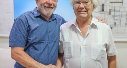 Nobel da Paz Pérez Esquivel faz visita a Lula em SP