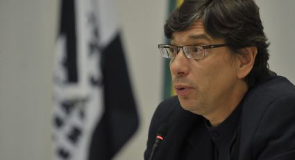 Marcio Pochmann critica acordo Mercosul-UE: "opção pela dependência do mercado externo"